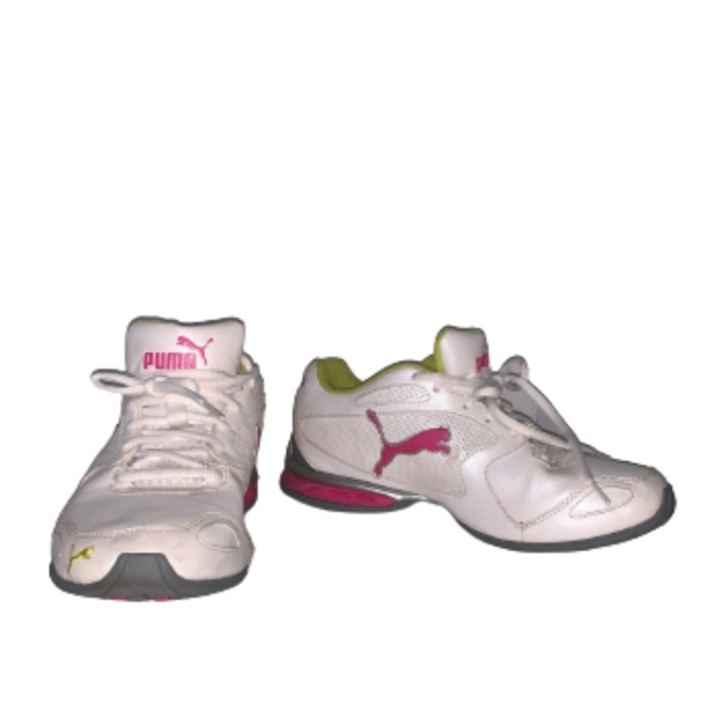 • Puma Cross Trainer Lace Up Sneaker Shoe •